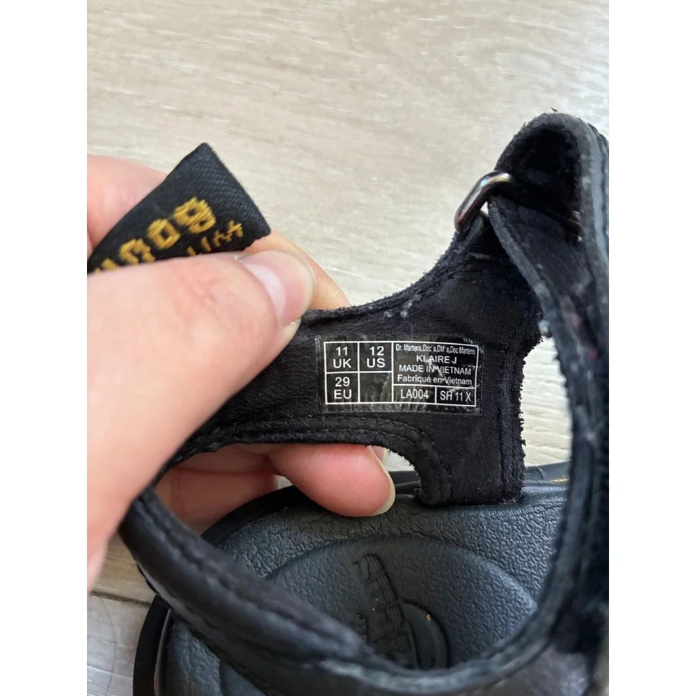 Dr. Martens Klaire J Black Leather Triple Strap Sandals Kids Size 12 US‎